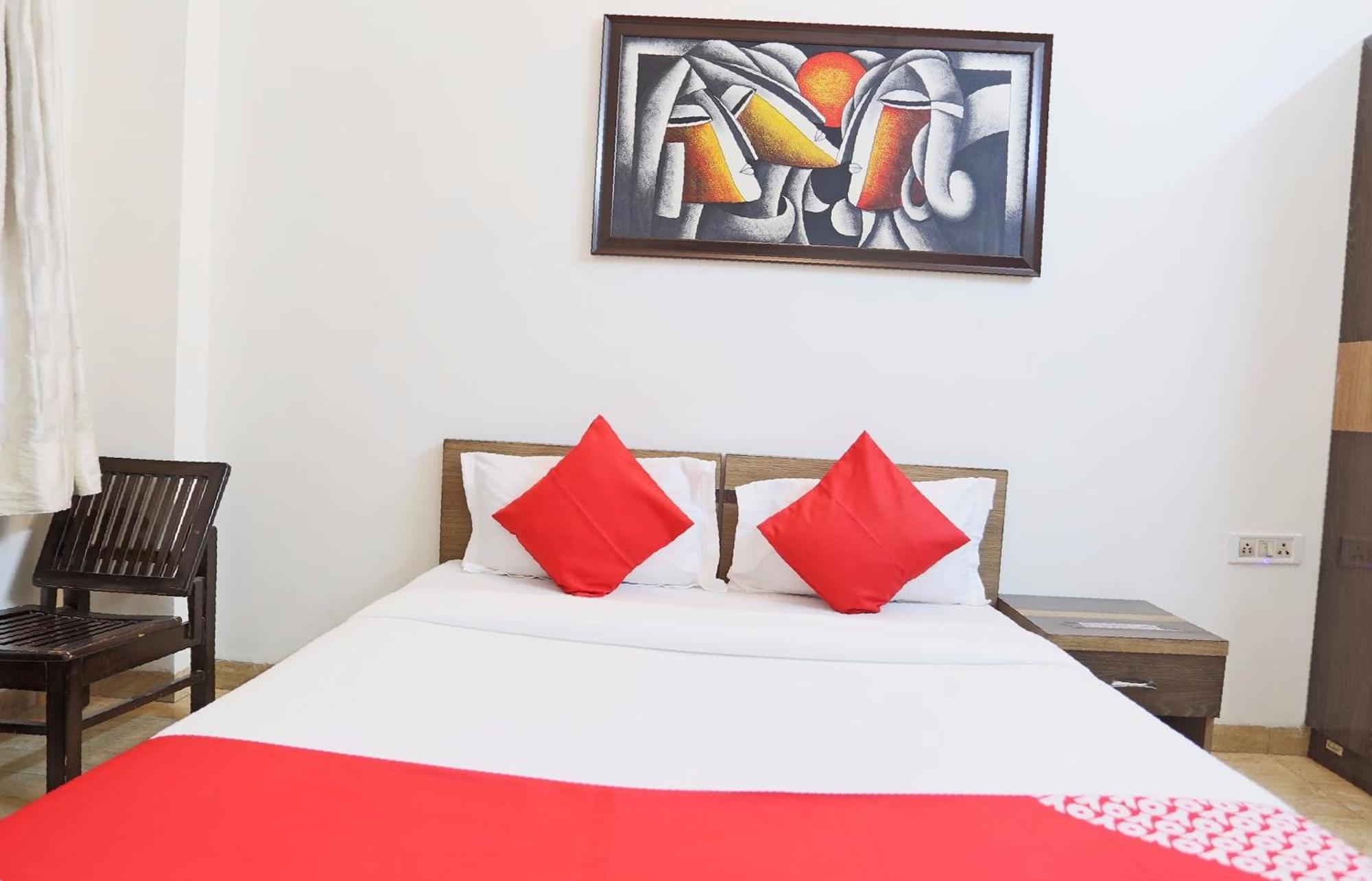 Hotel O New Raj Kamal Aurangabad  Exteriör bild