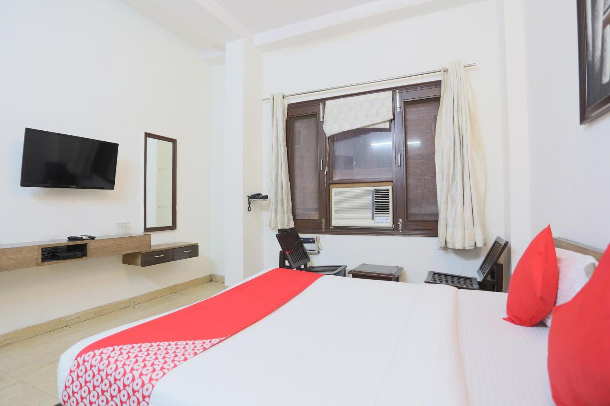 Hotel O New Raj Kamal Aurangabad  Exteriör bild