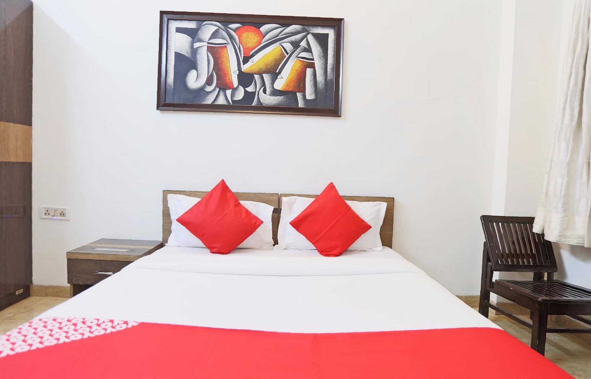 Hotel O New Raj Kamal Aurangabad  Exteriör bild