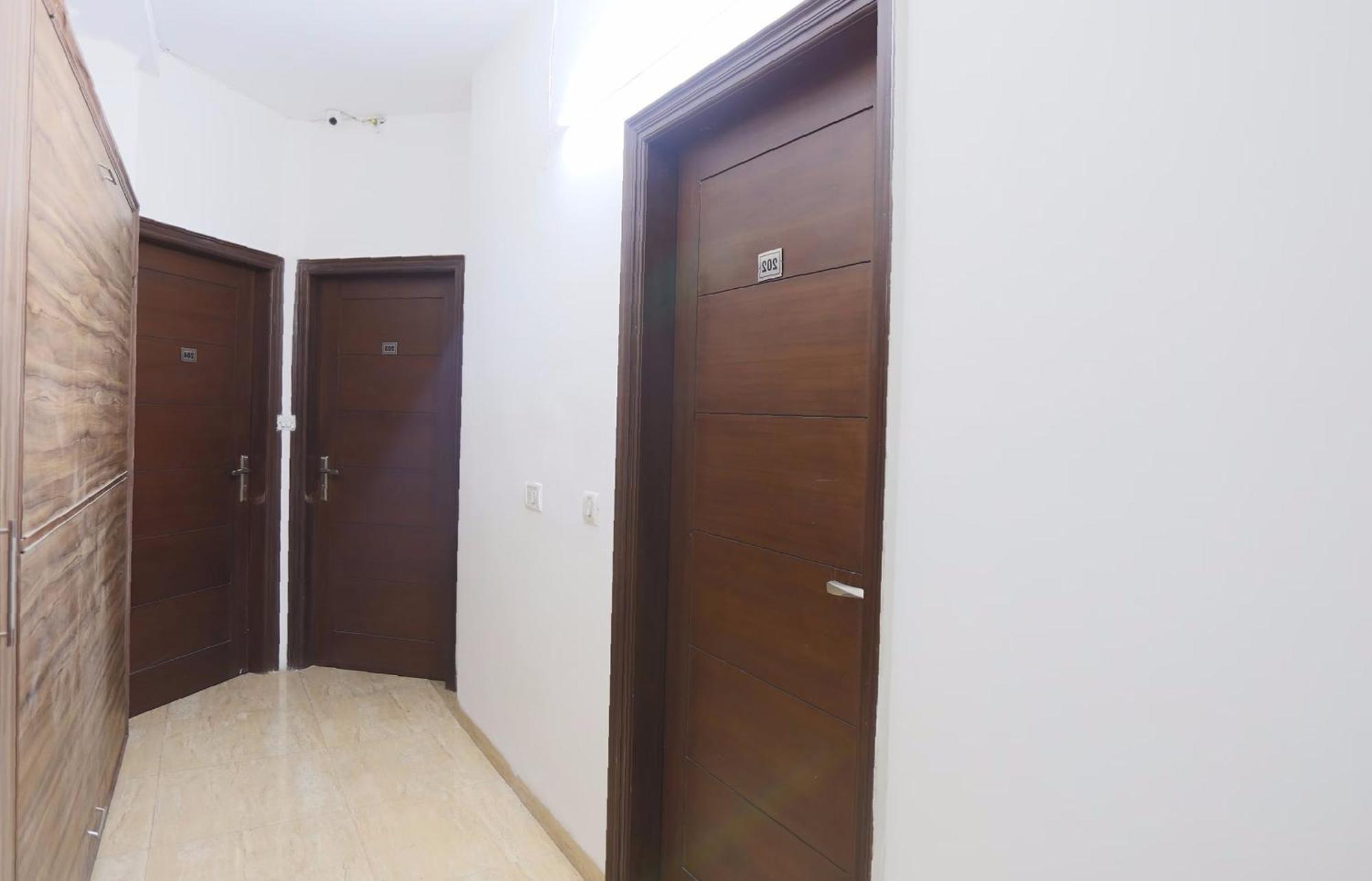 Hotel O New Raj Kamal Aurangabad  Exteriör bild